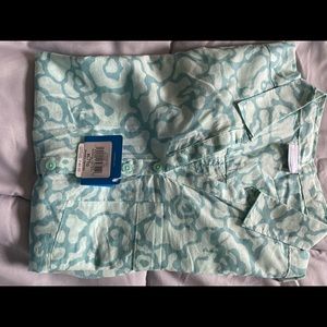 Really cute Columbia shirt, NWT